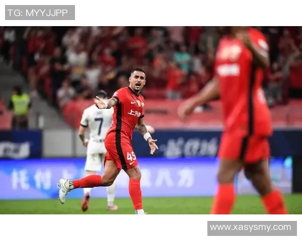 上海足球队在足球个人能力排行榜中荣登第十位展现出强劲实力与潜力