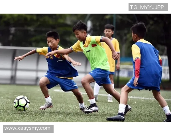 畅玩3D纸板足球下载体验全新足球乐趣尽在掌中