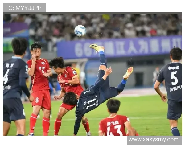 足球比赛的精彩瞬间与战术分析全景回顾 足球比赛的精彩瞬间与战术分析全景回顾